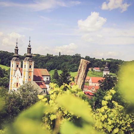 Hotel Kavana I Sobe Monika Grabrovnik Exteriér fotografie